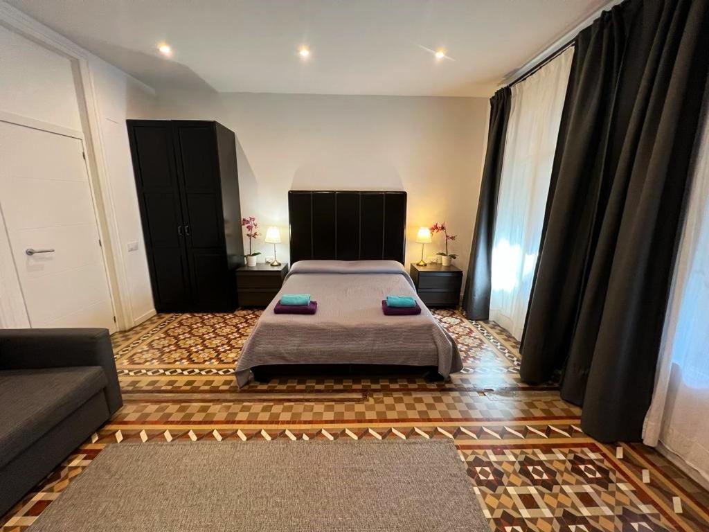 Rooms Balmes Барселона Экстерьер фото