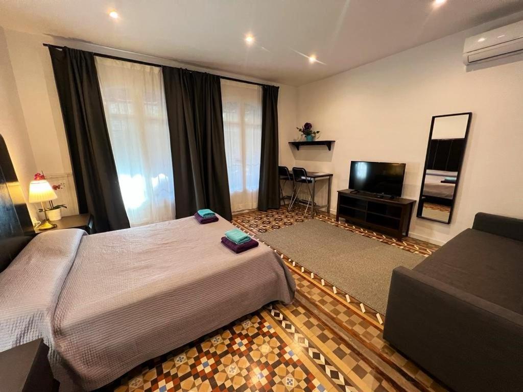 Rooms Balmes Барселона Экстерьер фото