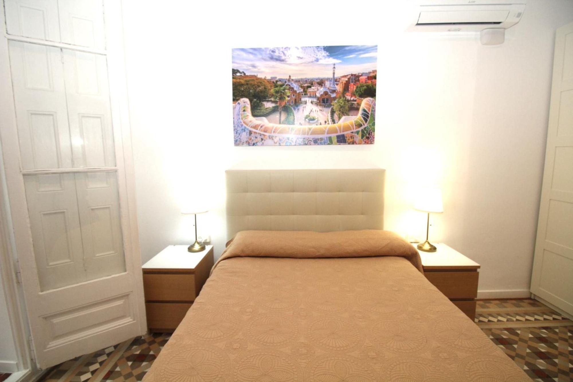 Rooms Balmes Барселона Экстерьер фото
