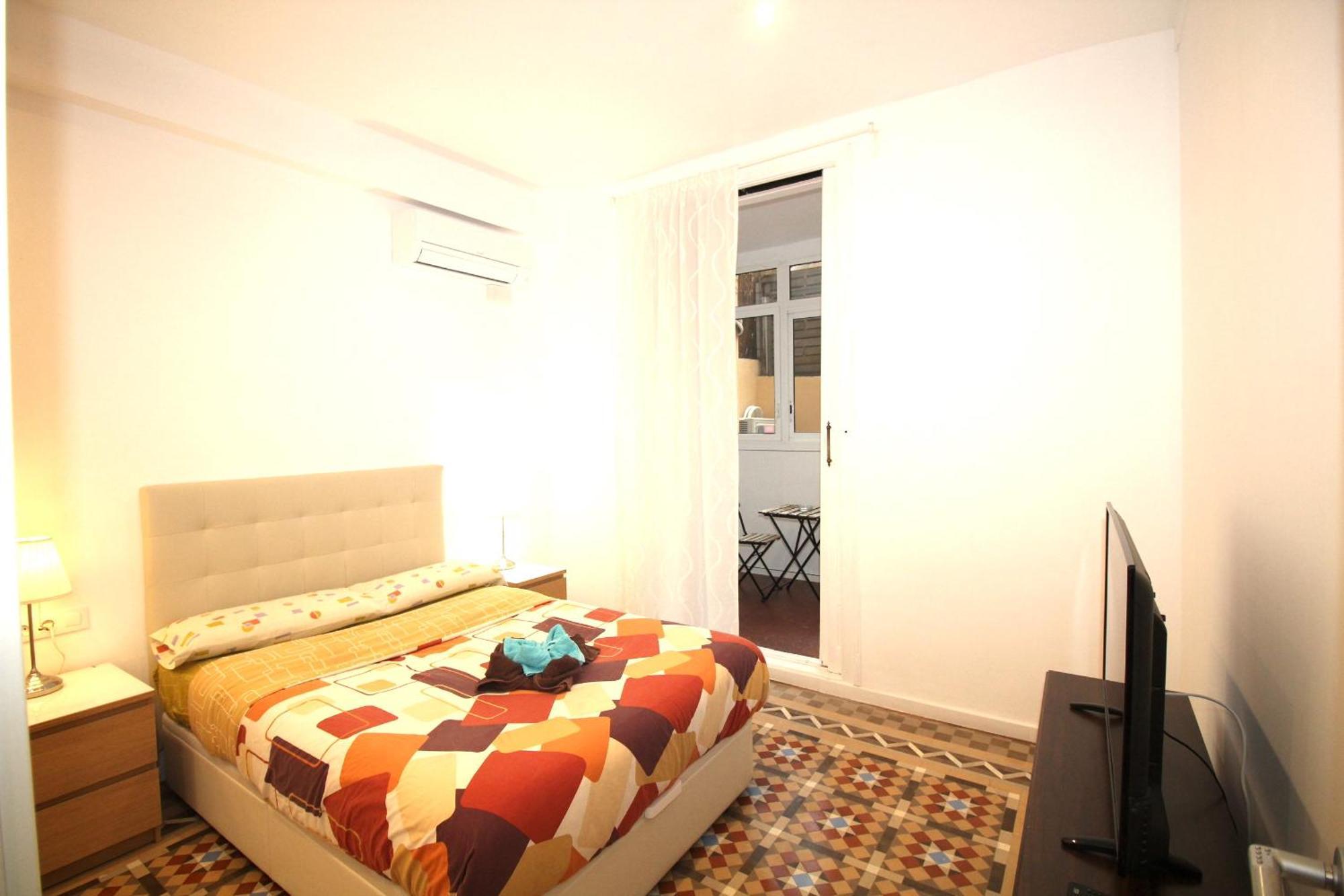 Rooms Balmes Барселона Экстерьер фото