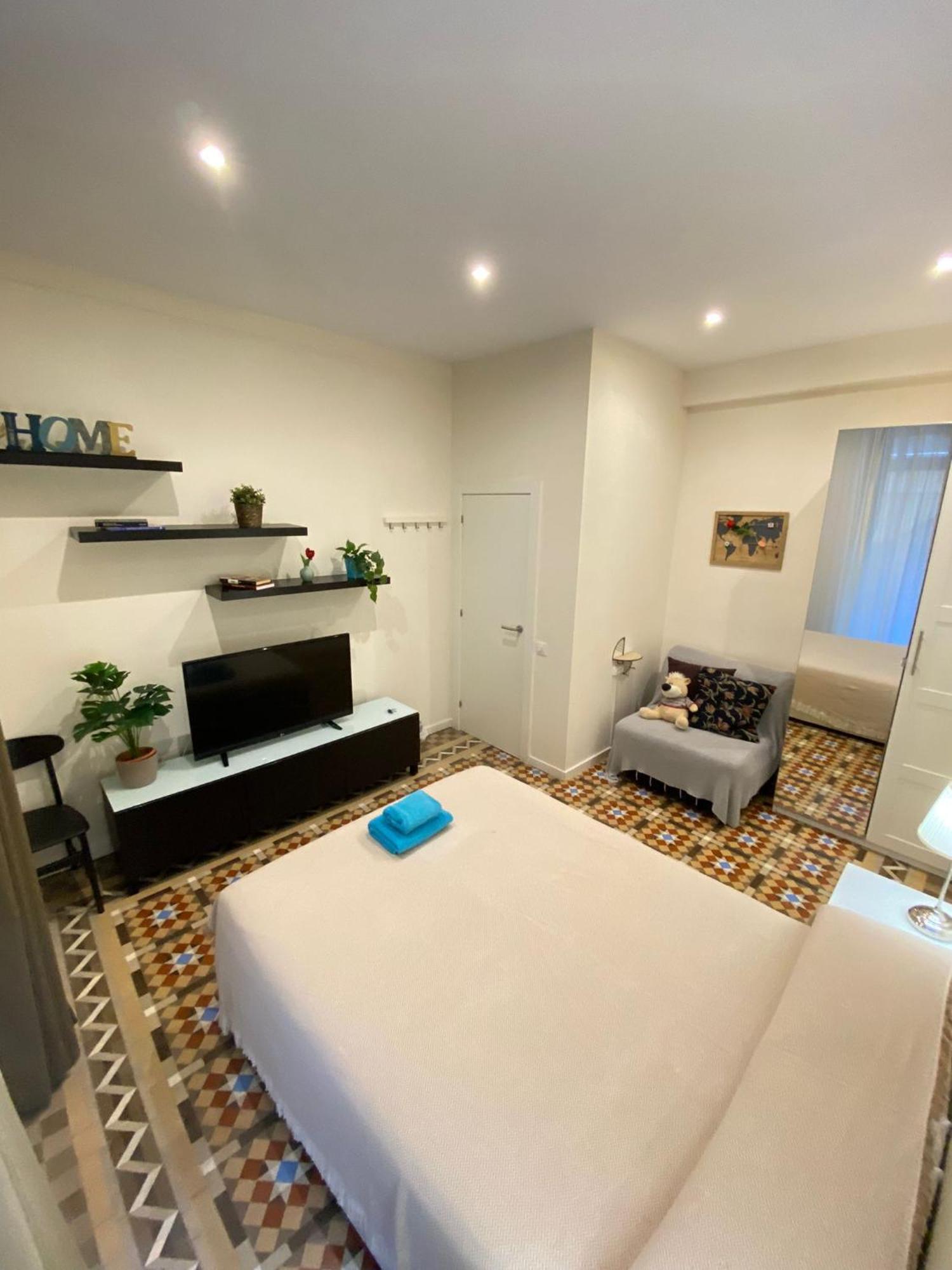 Rooms Balmes Барселона Экстерьер фото
