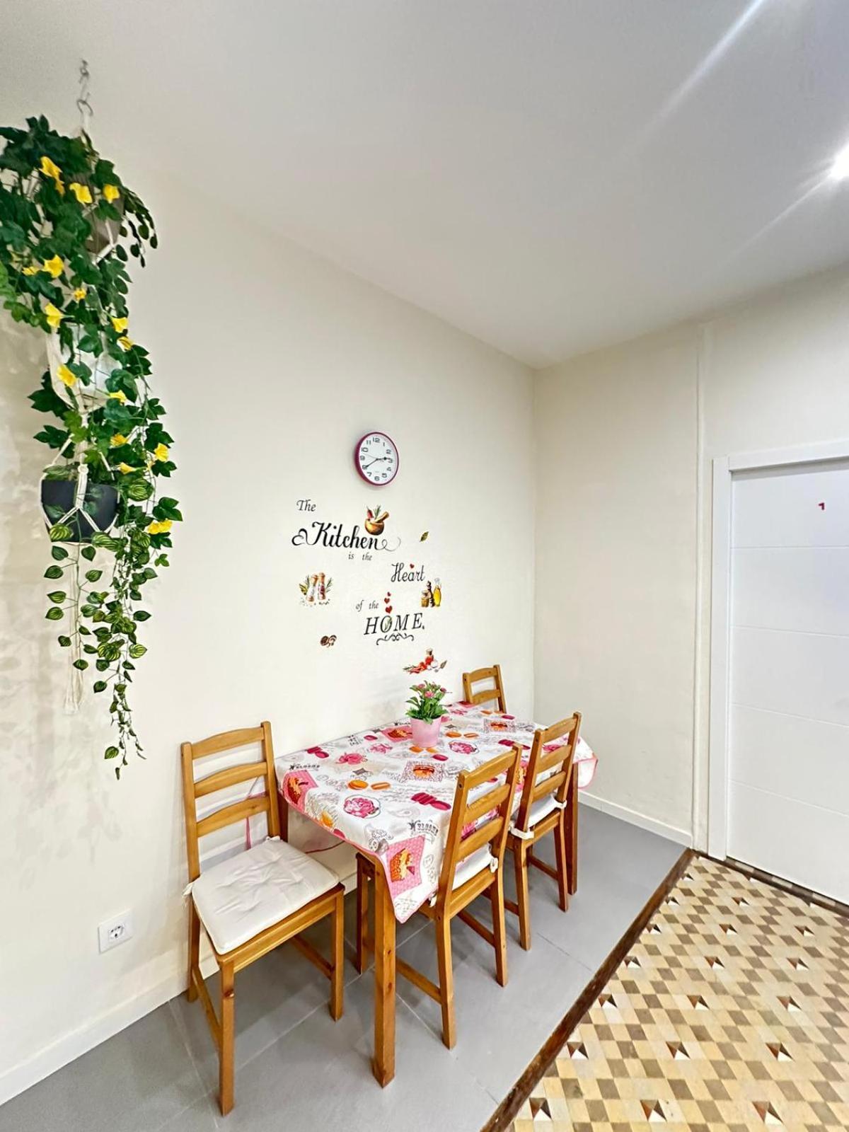 Rooms Balmes Барселона Экстерьер фото