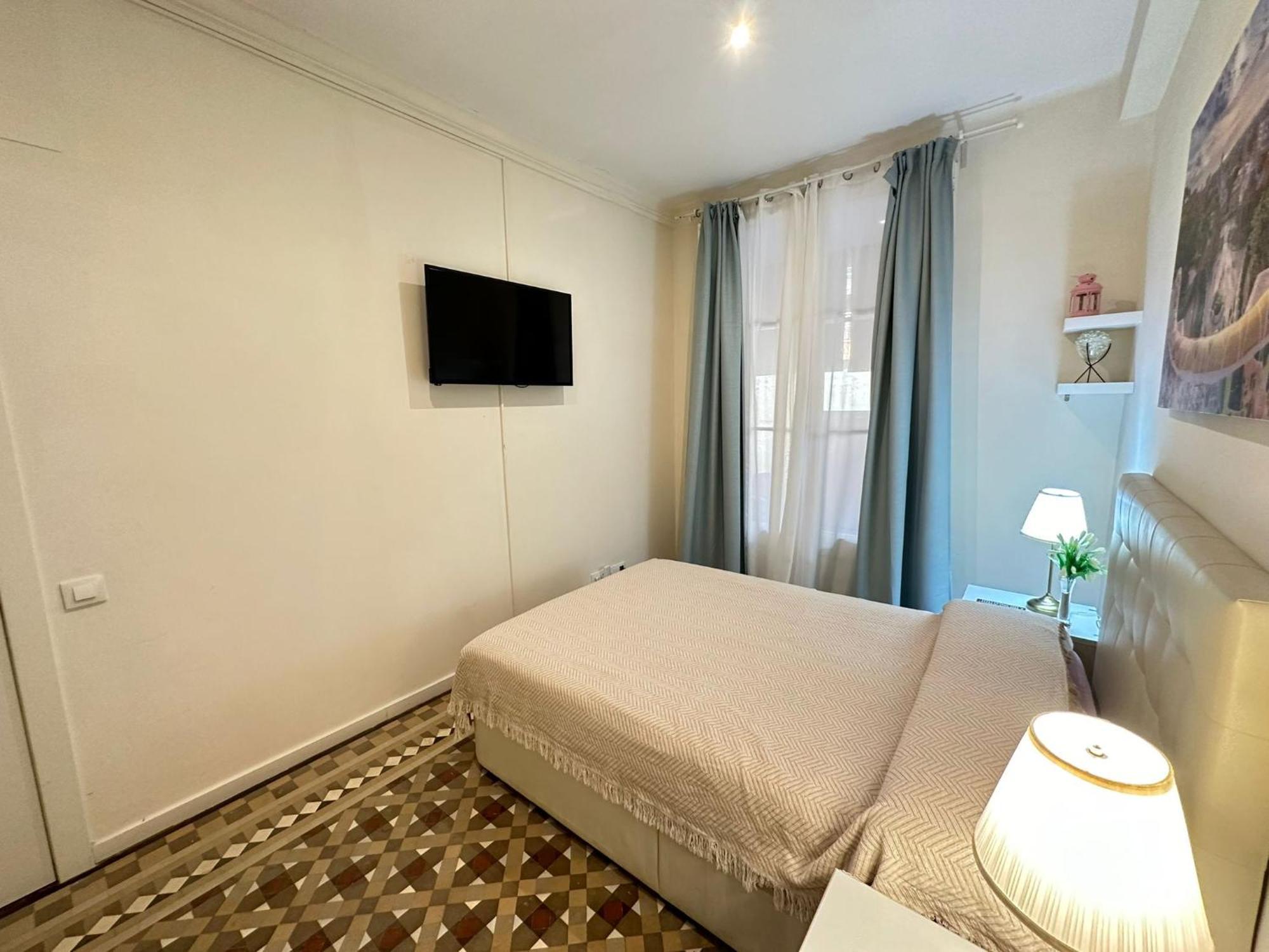 Rooms Balmes Барселона Экстерьер фото
