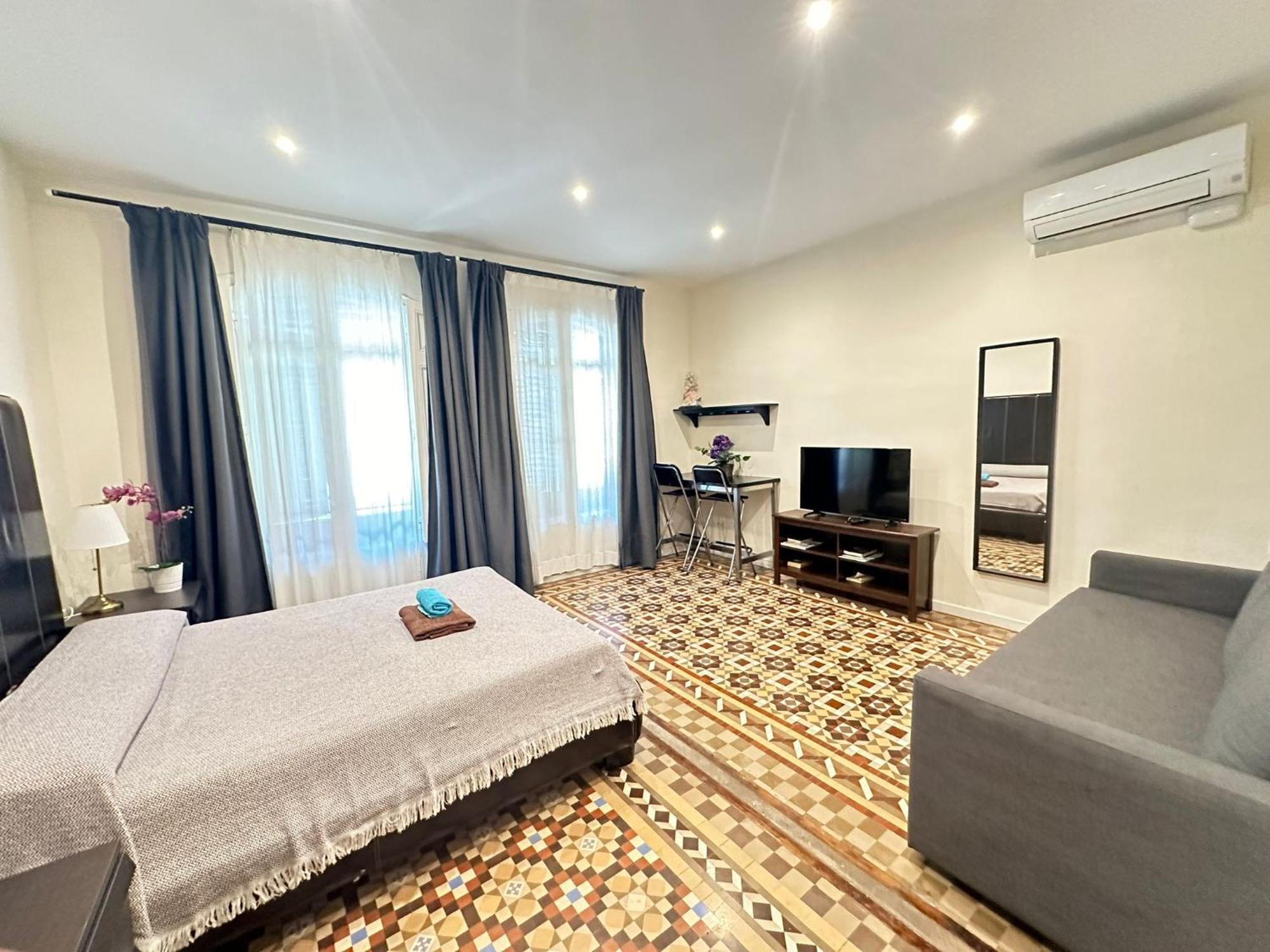 Rooms Balmes Барселона Экстерьер фото